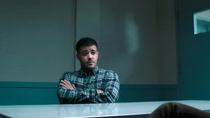 Özünde Kim Olduğun Yas Tutuşundan Bellidir